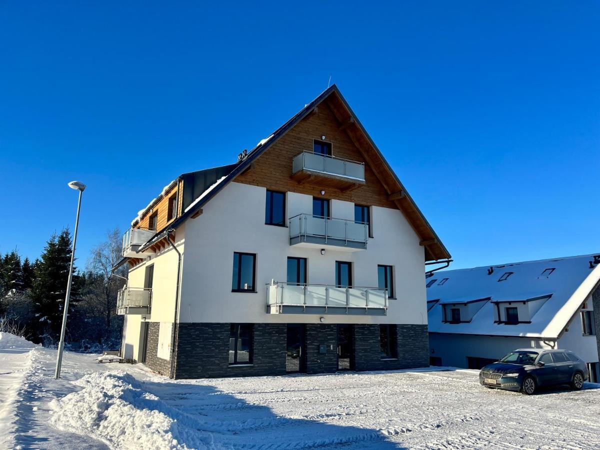 Horský Apartmán Plešivec Tree Abertamy Esterno foto